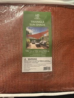 New Triangle Sun Shade 142in x 142in x 142in