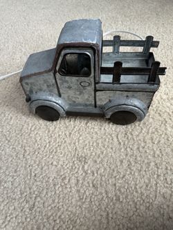 Truck lamp