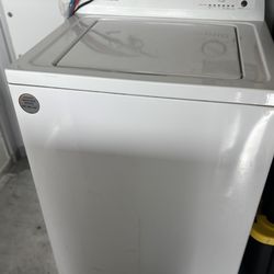 Amana washer and dryer set