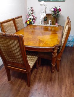 Table and 6 chairs