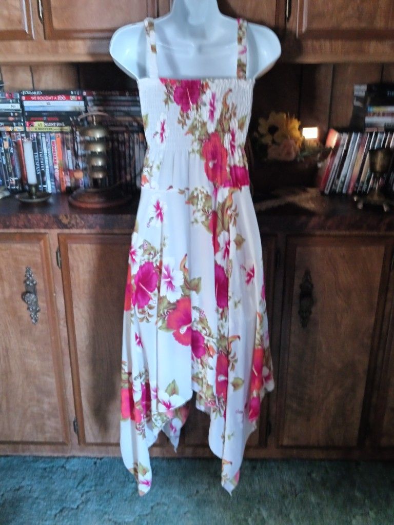 Sun Dress Hibiscus 🌺 Tropical Asymmetrical Size Small