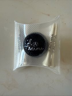 12 ACURA - Logo Golf Balls (NEW) and wood golf tees. 12 balls