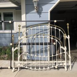 Vintage Queen Bed Frame 