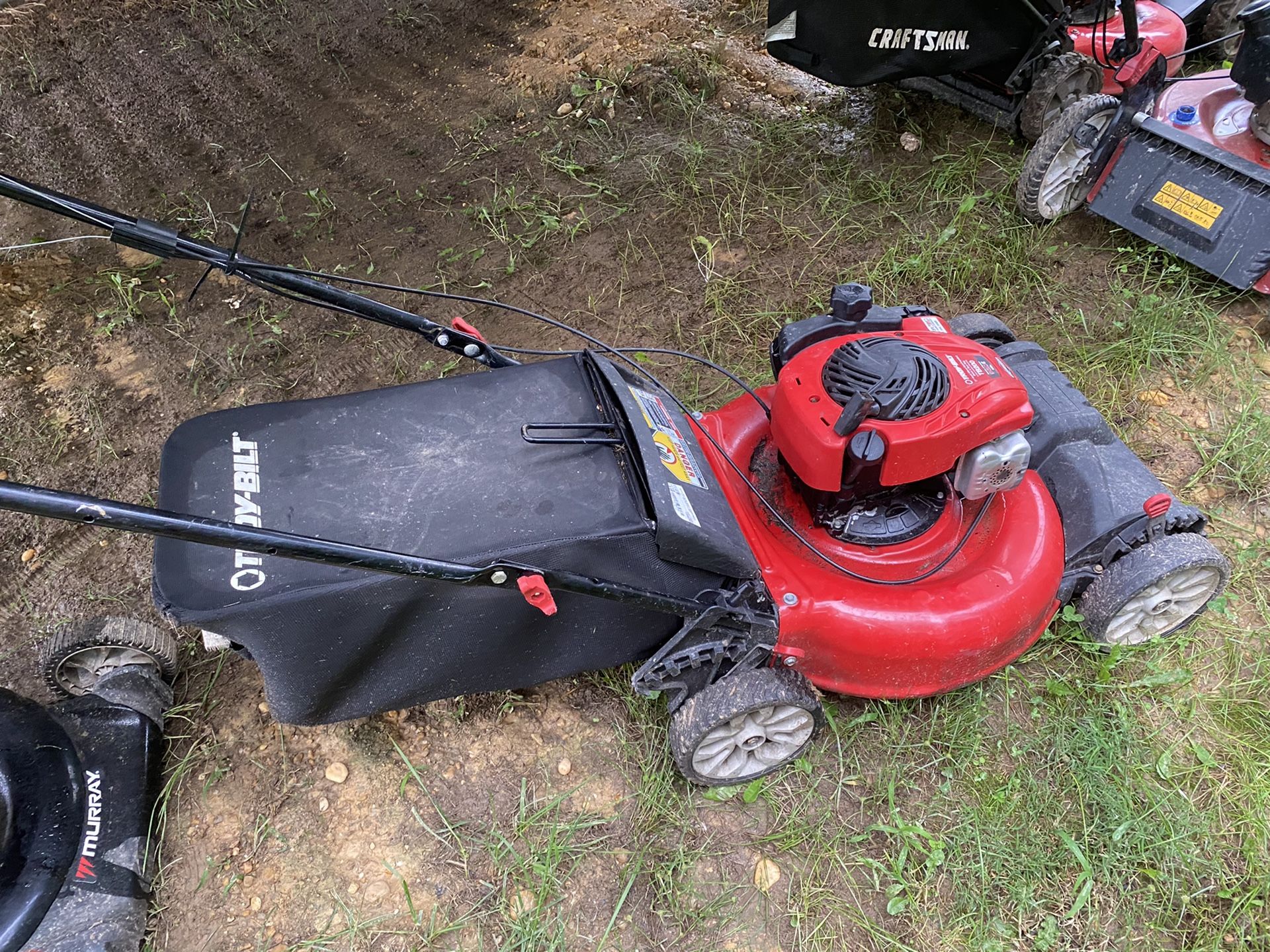 Troy Bilt 21 in 140 cc Lawn Mower Self Propelled