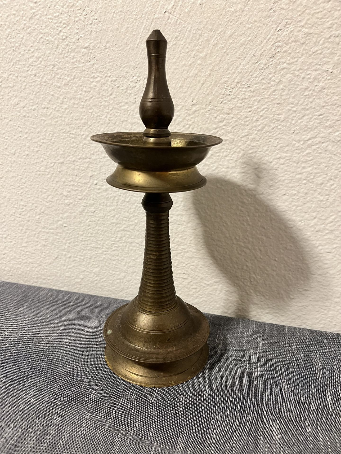 NilaVilakku handmade golden brass oil lamp from Kerala