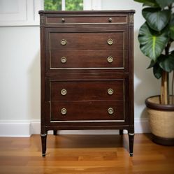 John-Widdicomb Co. "The Widdicomb" Dresser *HIGH VALUE* (FREE DELIVERY)