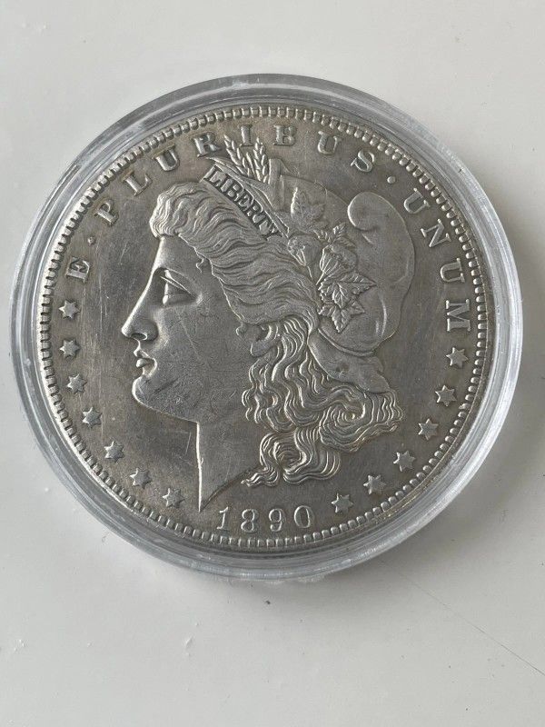 1890年CC アメリカ合衆国カーソンシティ造幣局モーガンドル銀貨 1890年CC アメリカ合衆国カーソンシティ造幣局モーガンドル銀貨