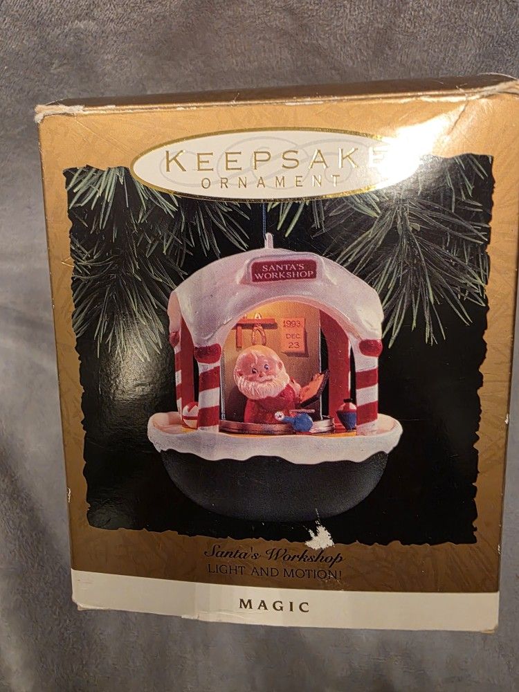 VTG 1993 Hallmark Keepsake Santa's Workshop ornament
