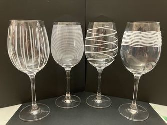 Set Of 4 Mikasa Cheers Etched Crystal Wine Glasses 8.75” Spiral Waves Strips New without Box