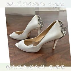 Event Fashion Shine with Sophisticated and Modern Styles believe local