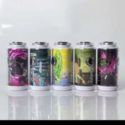 BRAND NEW GLOW IN THE DARK SCREW ON BATTERY YES AVAILABLE 