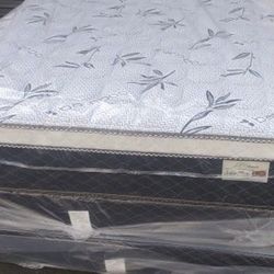 QUEEN PILLOW TOP MATTRESS WITH BOXSPRING‼️