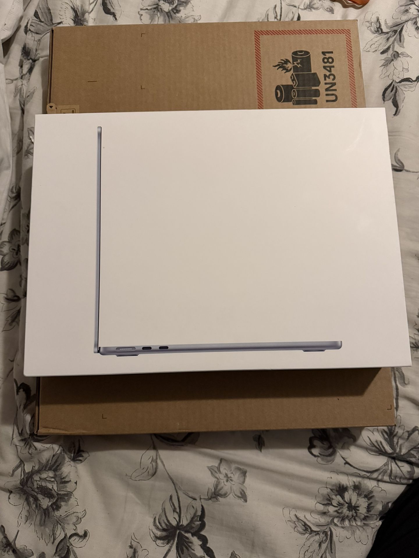 MacBook Air 13-inch M4 10-Core CPU 256GB Sky Blue