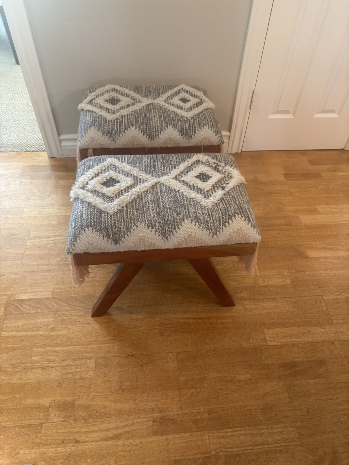 Foot Stool . Selling The Set $30