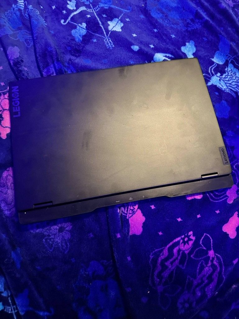 Lenovo Legion S7