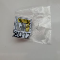 ComicCon 2017 lapel pin 