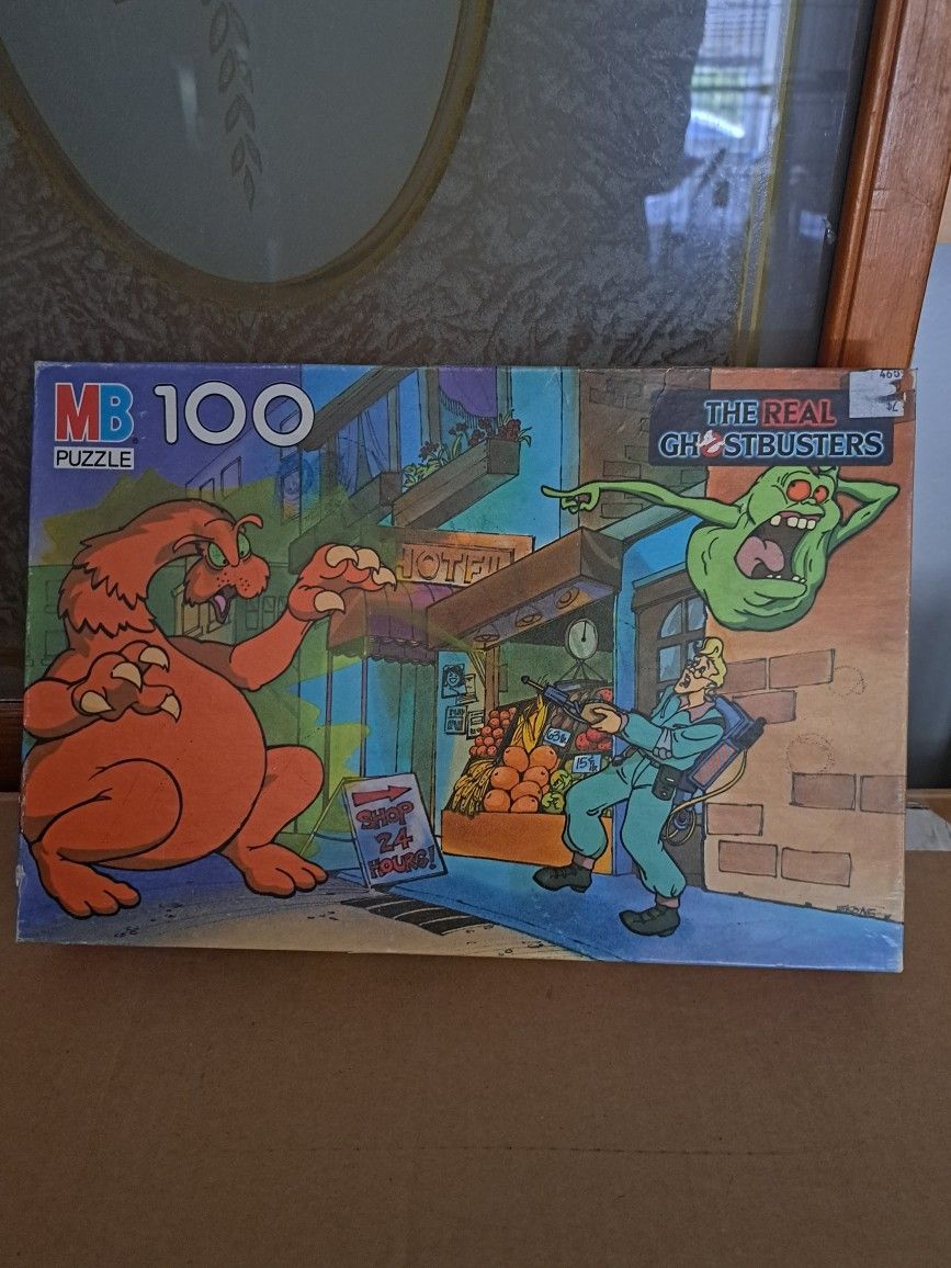 Vintage 1980s MB the real ghost busters 100 piece puzzle.