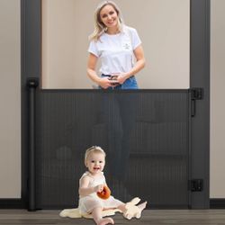 Retractable Baby/Pet Gate