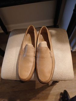 Men's leather loafers