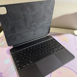 Apple iPad Magic Keyboard Case For 13-inch iPad Pro