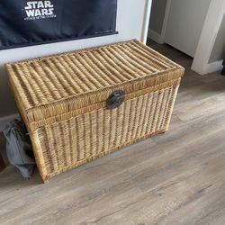 Woven Chest