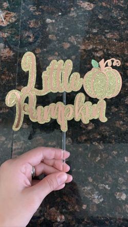 Little pumpkin cake Topper
