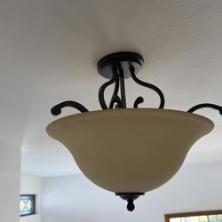 Light fixture