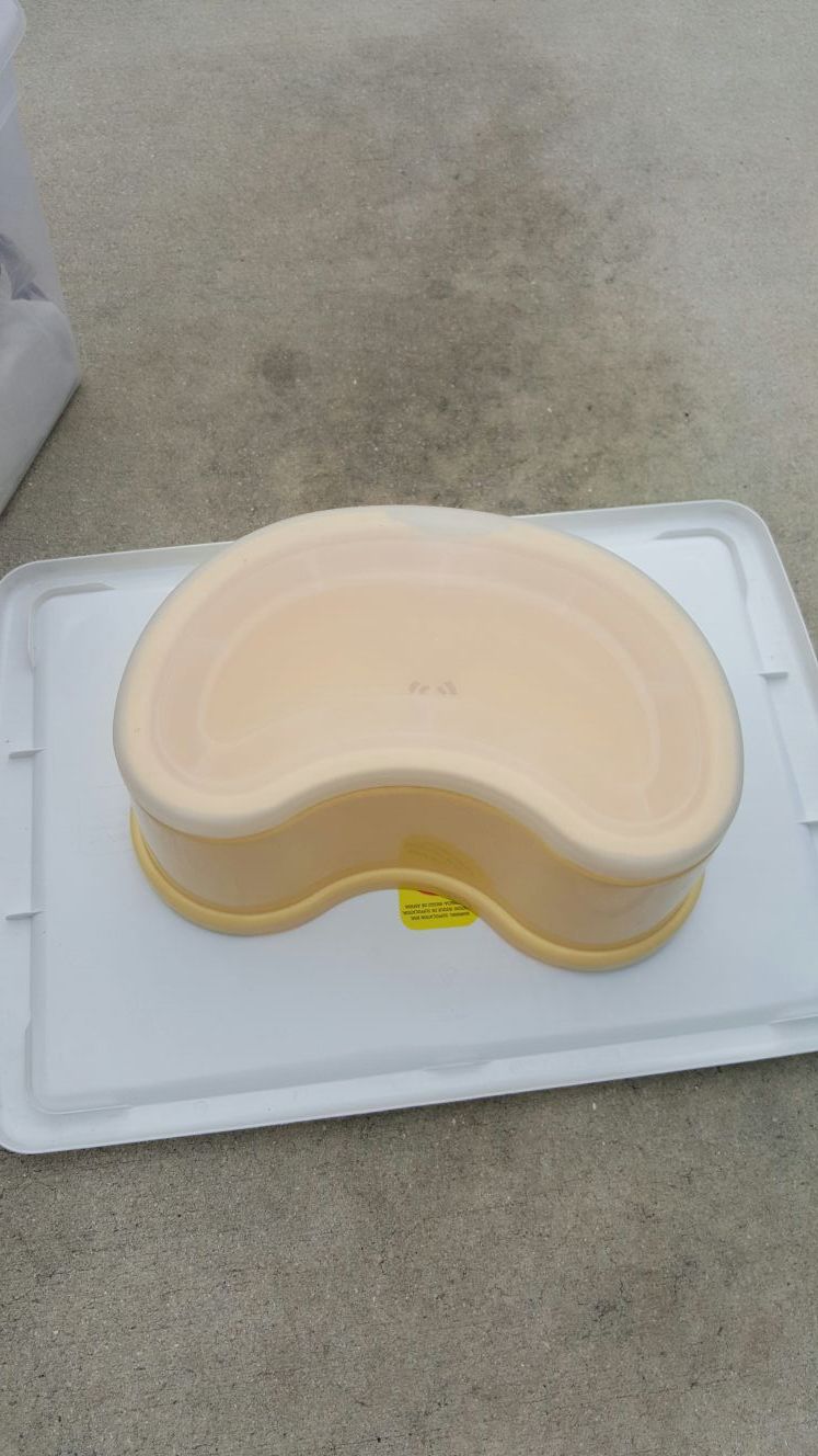 Kids 1st stool with storage