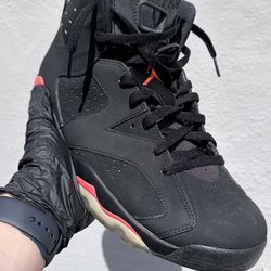 65$ MEN’S SIZE 11.5 AIR JORDAN 6 INFRARED COLOR WAY