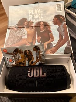 JBL Charge 5