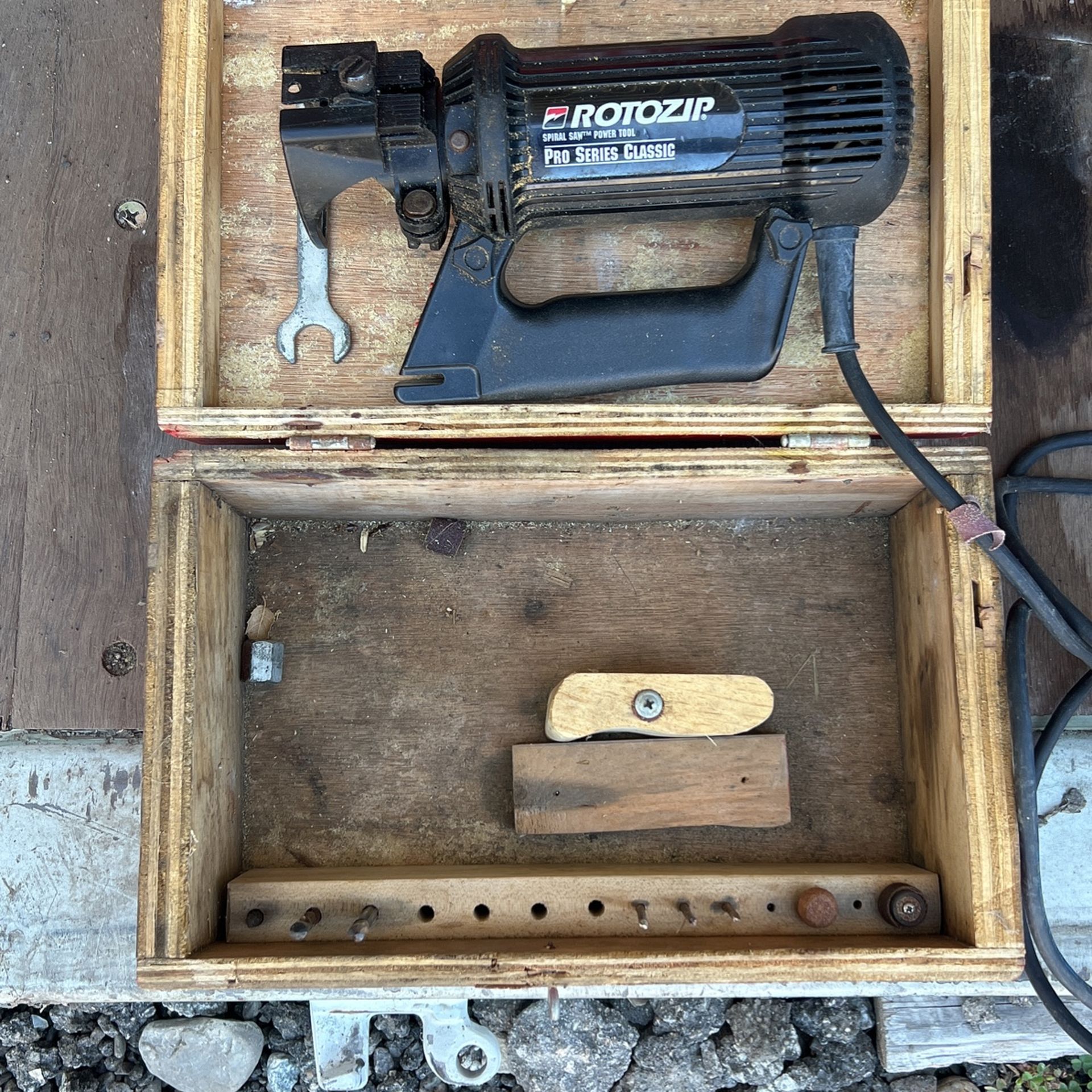 Rotozip Spiral Saw Power Tool