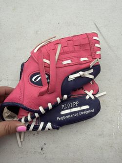 T Ball Glove