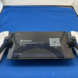 Sony PlayStation Portal Remote Player for PS5 console - White - Very Good  CFI-Y1001
