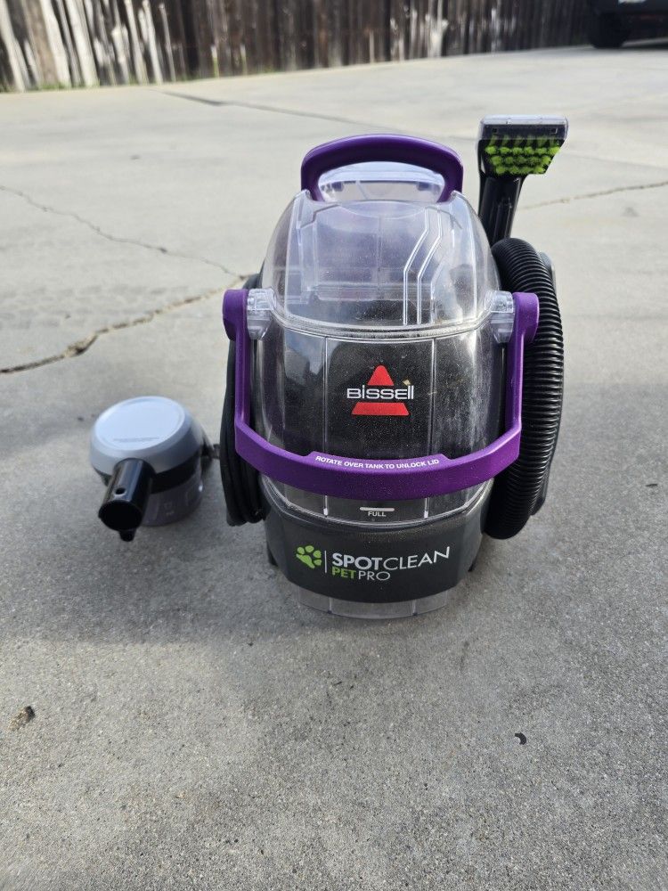 Bissell SpotClean Pet Pro Portable Carpet Cleaner