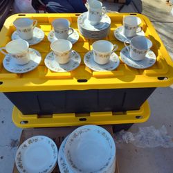 Suffolk Diamond China Set 