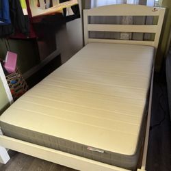 Two Twin Beds With Mattress