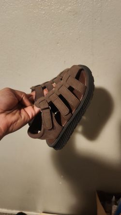 Toddler sandals s9