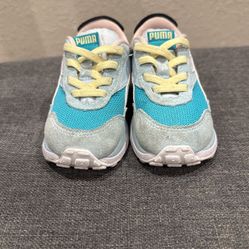 Girls Puma Tennis Shoes