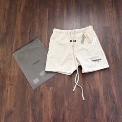 Essentials light oatmeal shorts