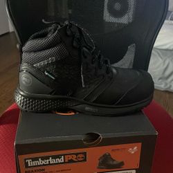 ****TIMBERLAND WOMEN WORK BOOTS ****