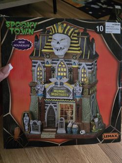 Lemax- Thats a Wrap Mummy Mortuary
