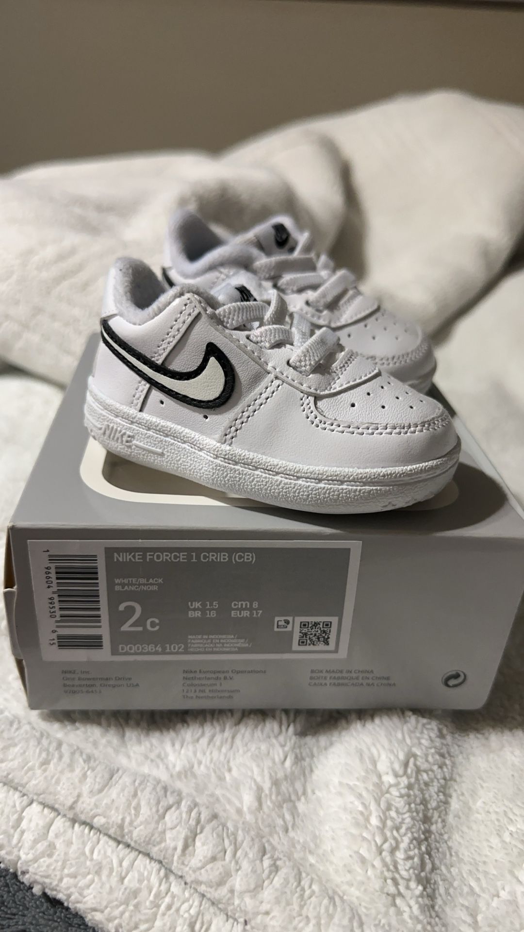Infant Nike Size 2c