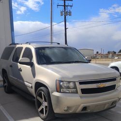 Chevy Suburban 