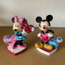 Mickey And Minnie Collectible 