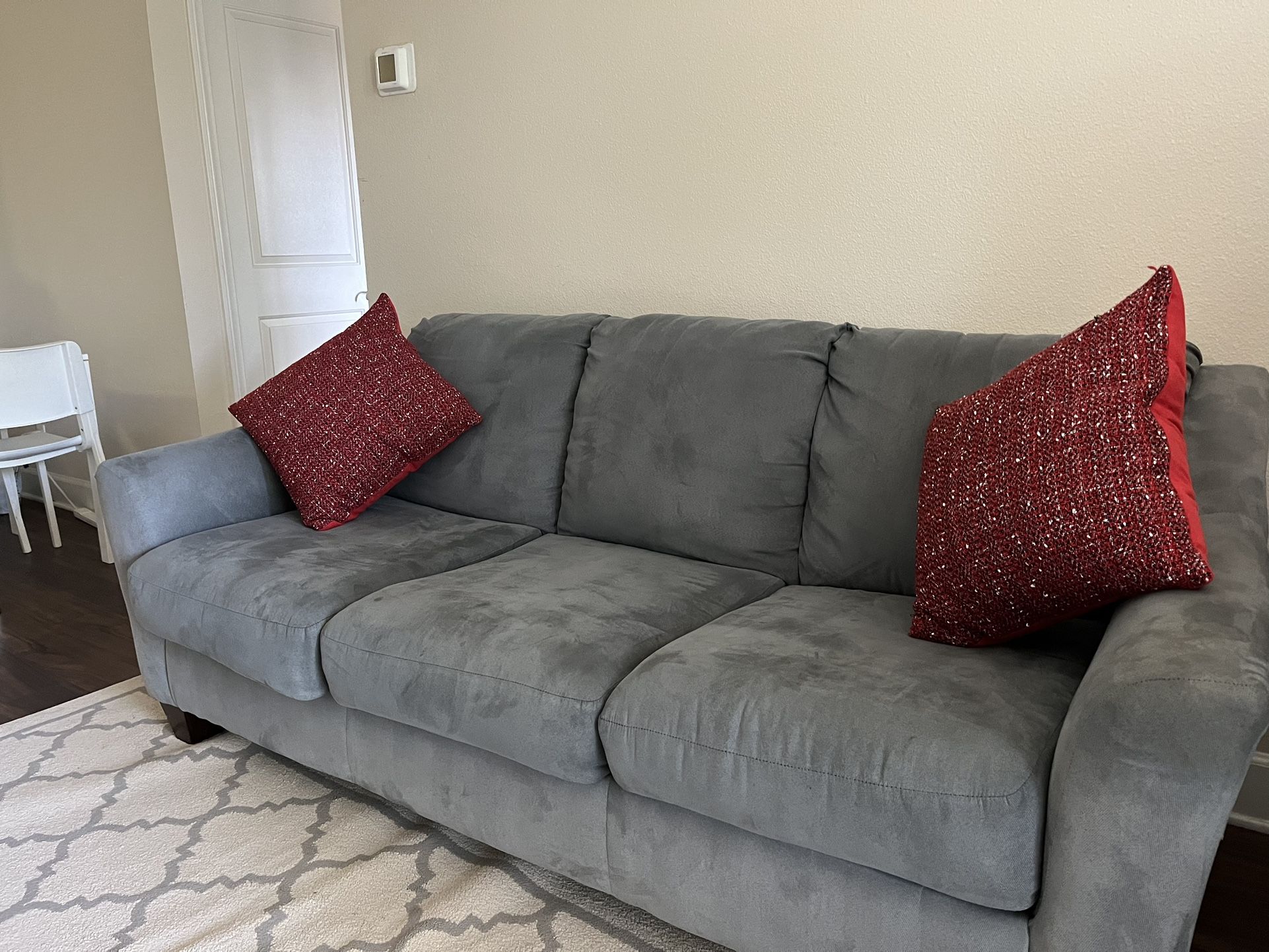 Blue Couch/ Sofa + Free Pillows + Free Rug 