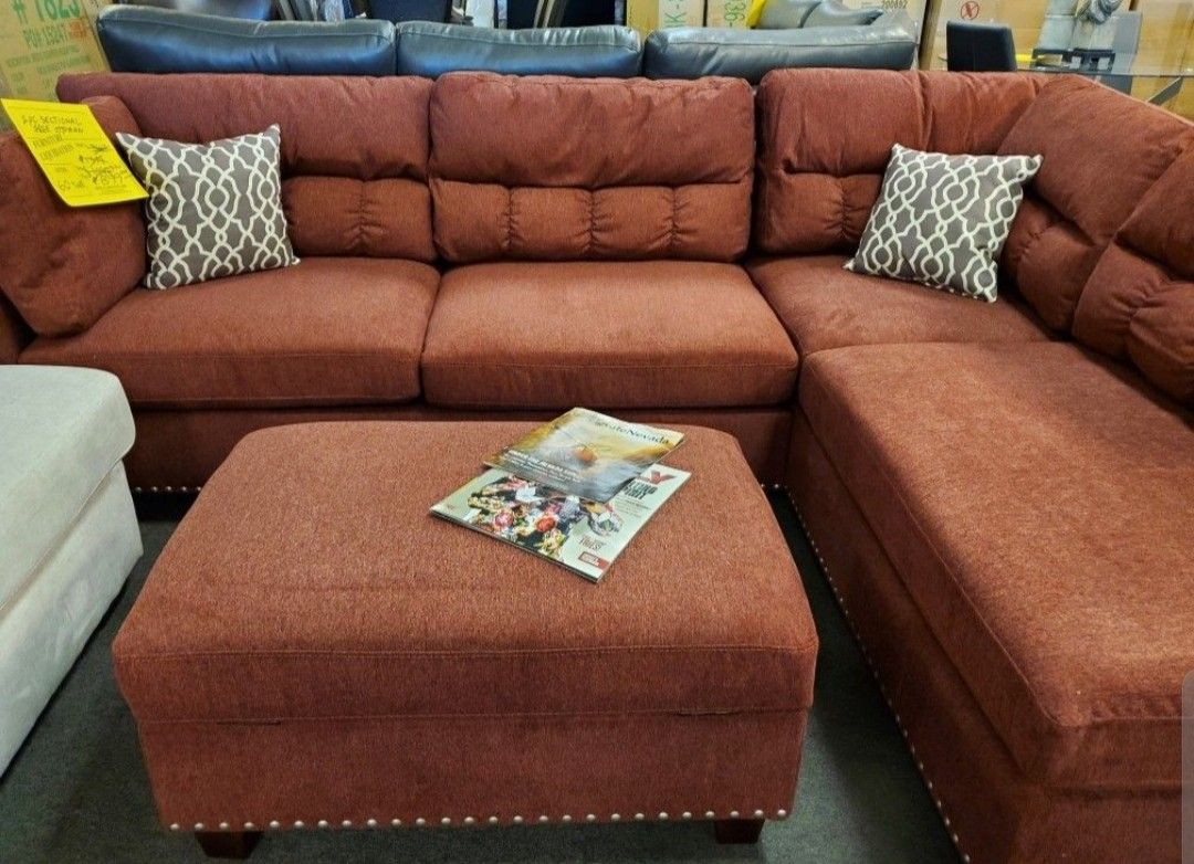 Brand New Red Velvet Like Sectional Sofa +Storage Ottoman (New In Box) 