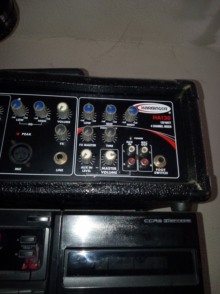 HARBINGER MIXER MICS OR INSTRUMENTS