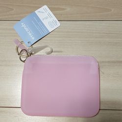 Eye candy on the go essentials pouch