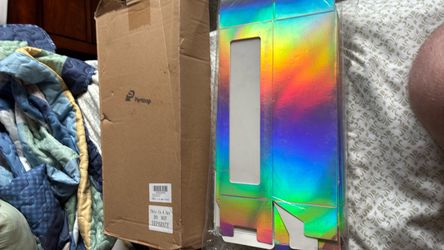 25 Rainbow Parcels