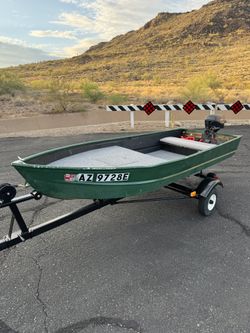 Jon Boat / Fishing Boat